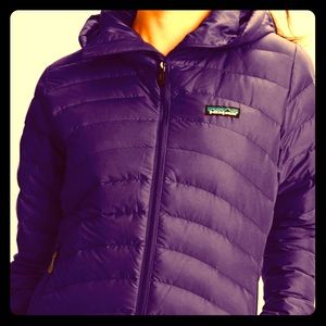 Patagonia Down Sweater Hoody - Purple - Sm